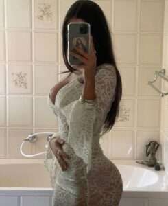 Kavvy Loves to Carry New Gadgets